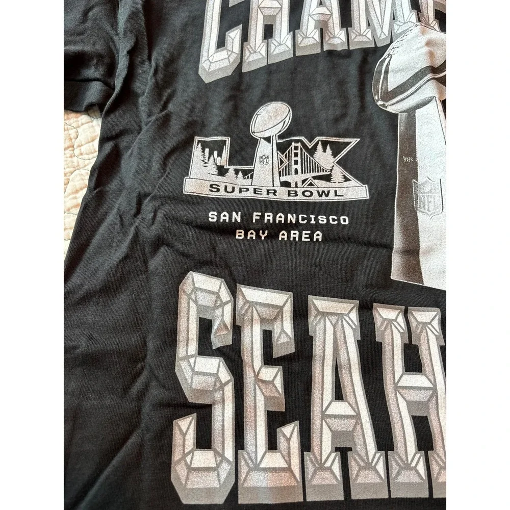 Nike Seattle Seahawks Super Bowl LX Champions T-Shirt Black Men Large NFL Trophy